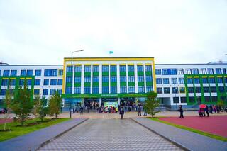 «Келешек мектептері»: в Астане открыли 7 новых школ на 28 тысяч мест