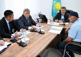 Аким СКО провёл личный приём граждан