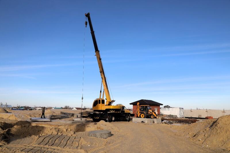 Заместитель акима области посетил строительные объекты в Арале