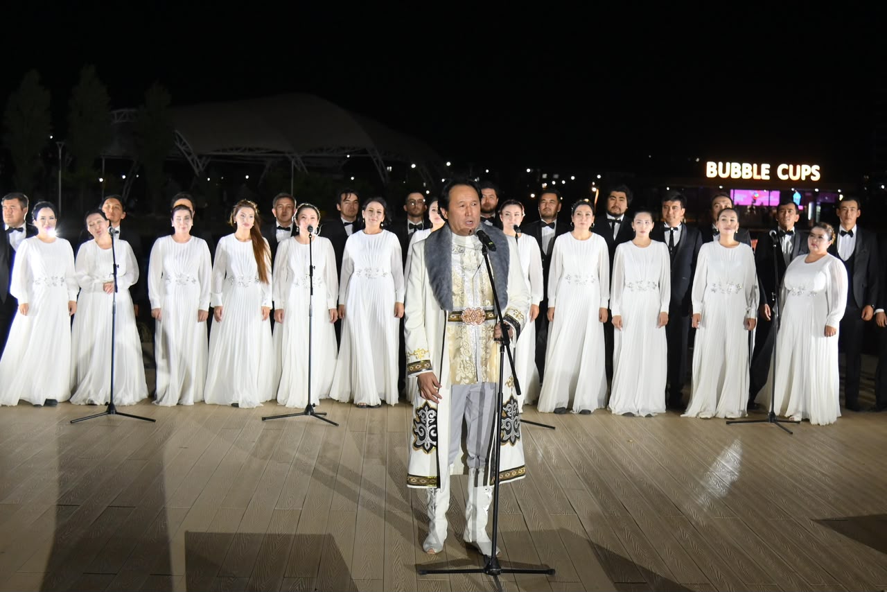 АБАЙ ӘЛЕМІНЕ АРНАЛҒАН МЕРЕКЕЛІК КОНЦЕРТ ӨТТІ