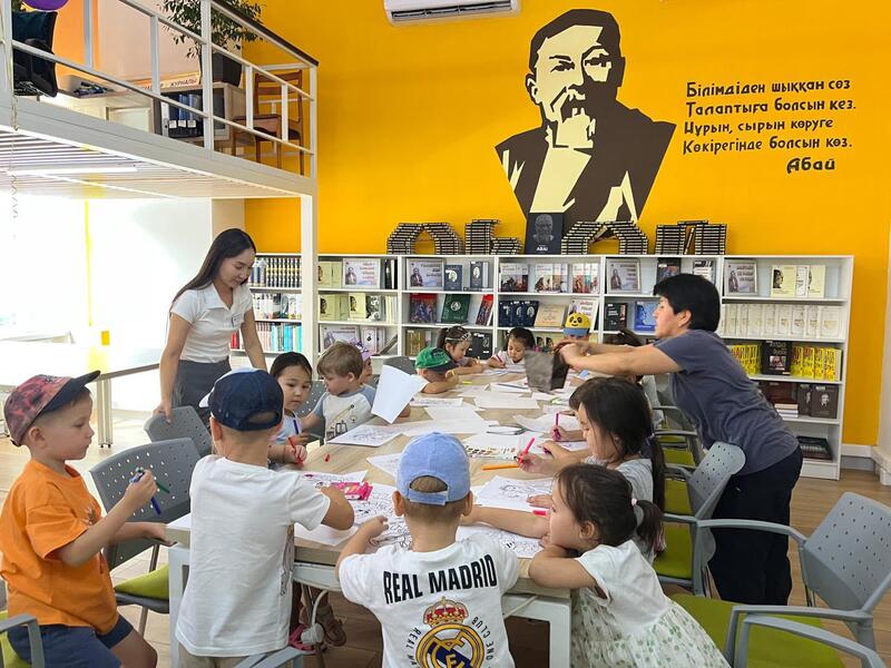 Проведите летние каникулы с пользой: Библиотеки Алматы приглашают на бесплатные кружки