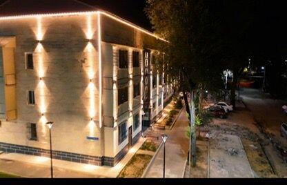 В Жетысуском районе Алматы активно модернизируют систему уличного освещения