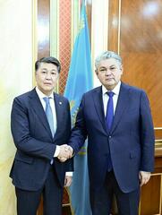 Глава МИД Казахстана принял Генерального директора Исламской организации по продовольственной безопасности