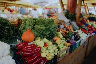 В столицу доставлено 180 тонн продукции