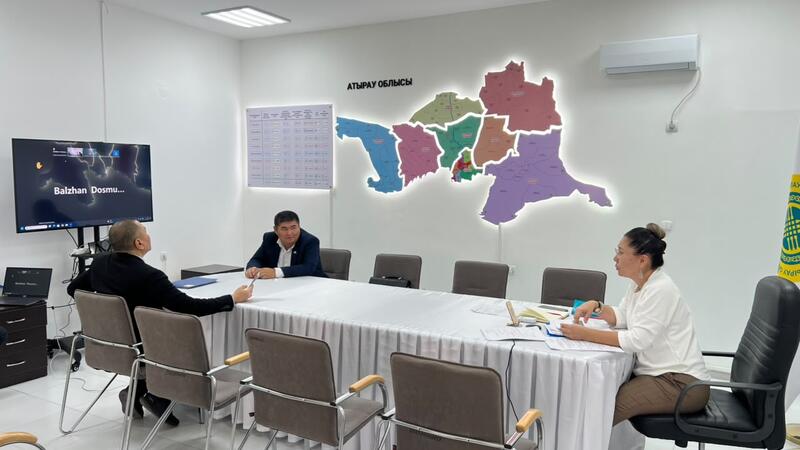 Состоялась встреча с представителями политических партий