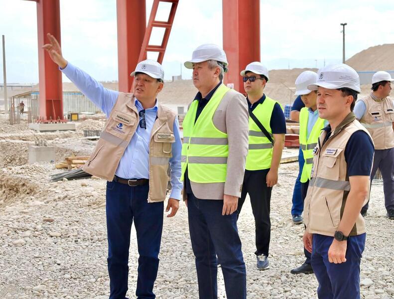 В Туркестанской области ведётся строительство электростанции мощностью 1 тыс мегаватт