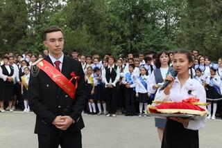 ТУРКЕСТАН: В ТОЛЕБИ БОЛЕЕ 100 УЧЕНИКОВ ПРЕТЕНДУЮТ НА «АЛТЫН БЕЛГІ»