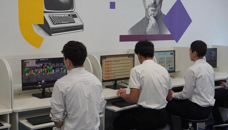 В Восточно-Казахстанской области продолжается образовательный проект «Qarzhy Sagshysy» по повышению финансовой грамотности подростков