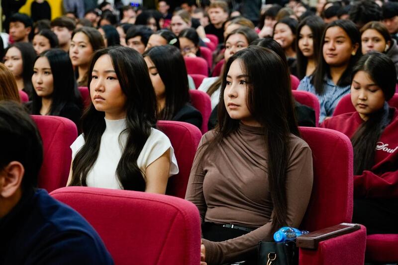 «Закон и порядок»: в Астане прошло масштабное профилактическое мероприятие для молодежи