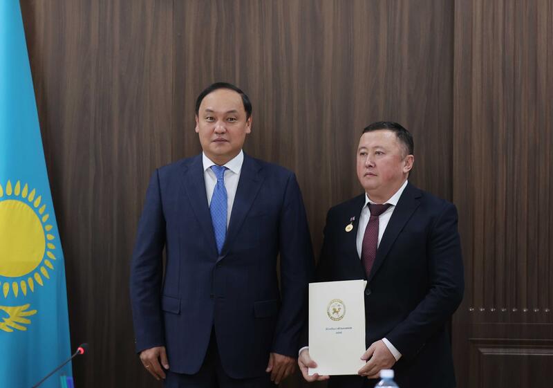 Лучших педагогов наградили в Жамбылской области