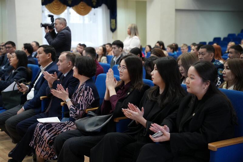 Год рабочих профессий: более 300 профориентационных экскурсий для учащихся провели в Астане