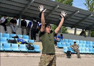 В Астане прошли военно-патриотические игры среди студентов колледжей