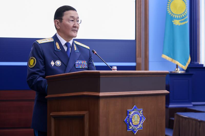 Академия выпустила новых сотрудников