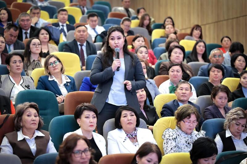 Определены направления развития проекта «Келешек мектептері»