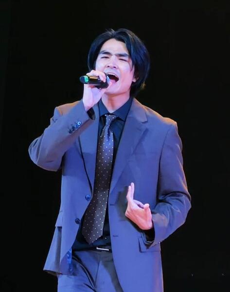 Актюбинцы выразили уважение, встав во время исполнения песни «Әлия»