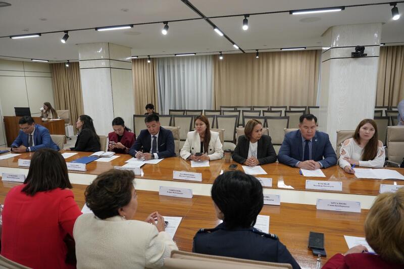 Благополучие матери и ребенка в центре внимания: в Астане прошло специальное совещание