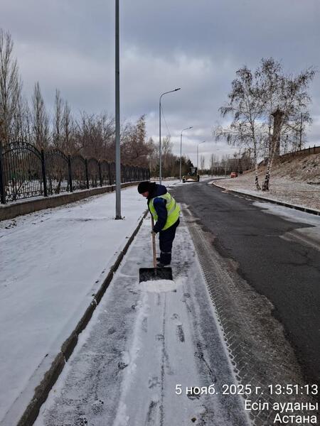 За два дня из Астаны вывезено более 3 000 кубометров снега
