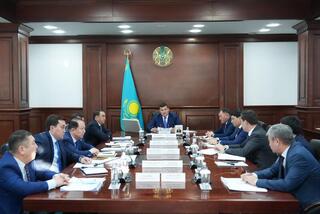 Рассмотрены вопросы поддержки микро- и малого бизнеса