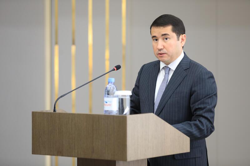 Аким области встретился с депутатами Сената Парламента