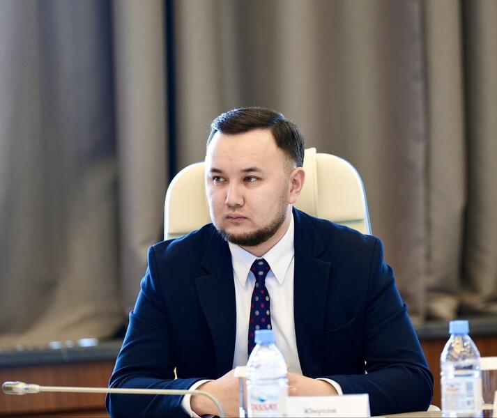 В ВКО в рамках программ «Молодежная практика» и «Жасыл ел» будут трудоустроены 2 тысячи молодых людей