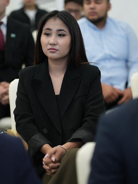 Малик Отарбаев встретился с молодежью Актюбинской области