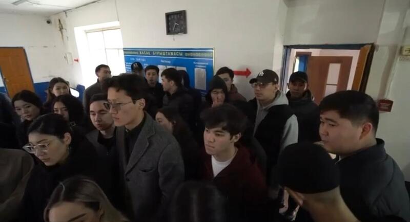 «Закон и порядок»: в Астане для студентов организовали экскурсию в следственный изолятор