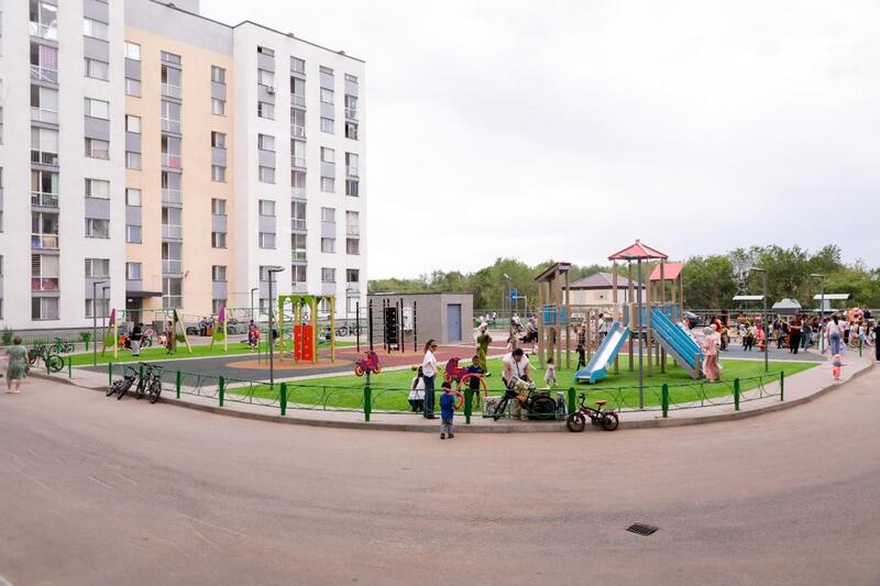По инициативе жителей: в Астане открыли современную спортивную и игровую площадку