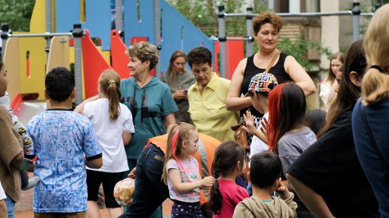 Более 40 дворов открыли в Астане в день защиты детей