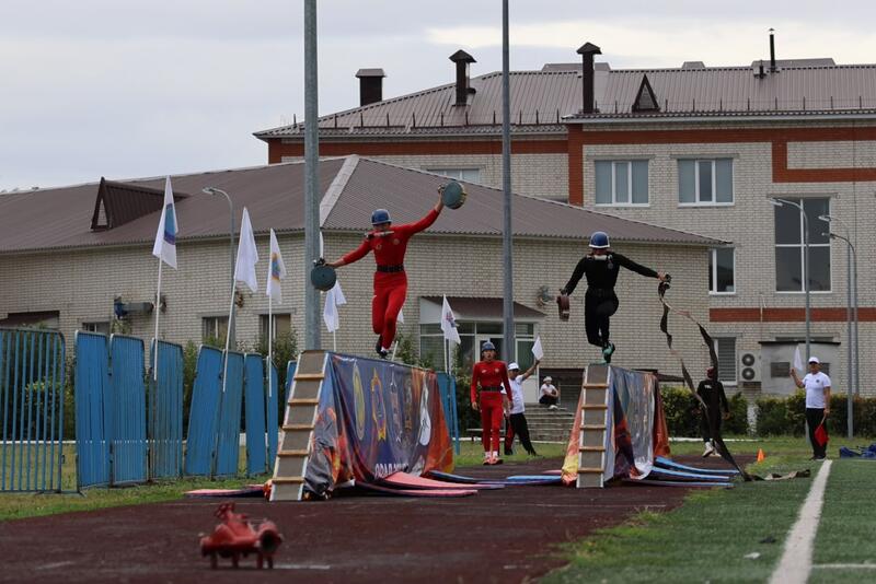Третий соревновательный день XV летнего чемпионата по пожарно-спасательному спорту