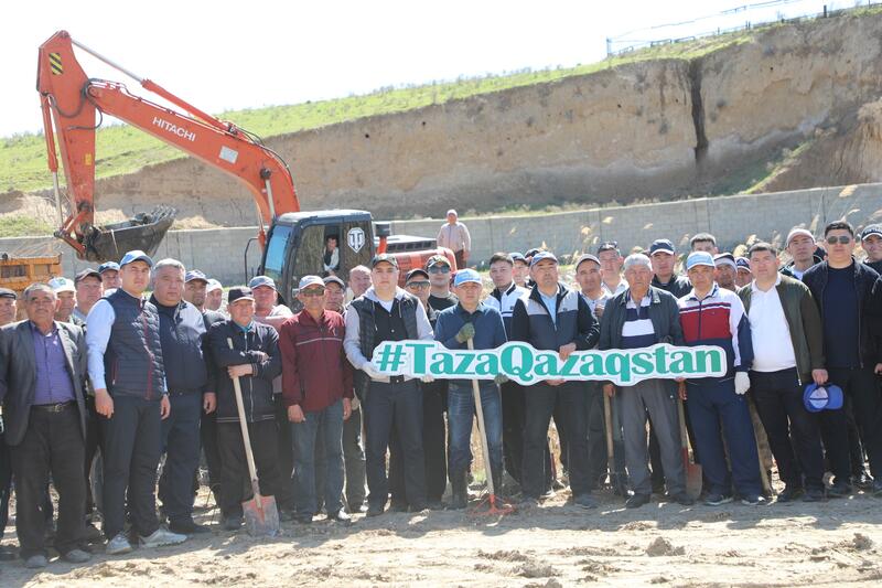 ТУРКЕСТАН: В САРЫАГАШЕ В РАМКАХ ЭКОЛОГИЧЕСКОЙ АКЦИИ «МӨЛДІР БҰЛАҚ» ОЧИЩЕНО 15 КИЛОМЕТРОВ КАНАЛОВ И АРЫКОВ