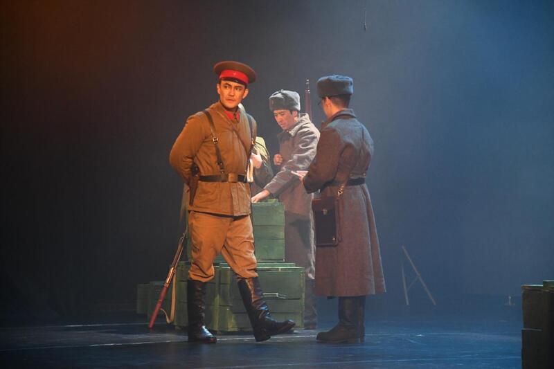 В столице состоялась премьера документальной драмы «Ар адамы. Бауыржан»