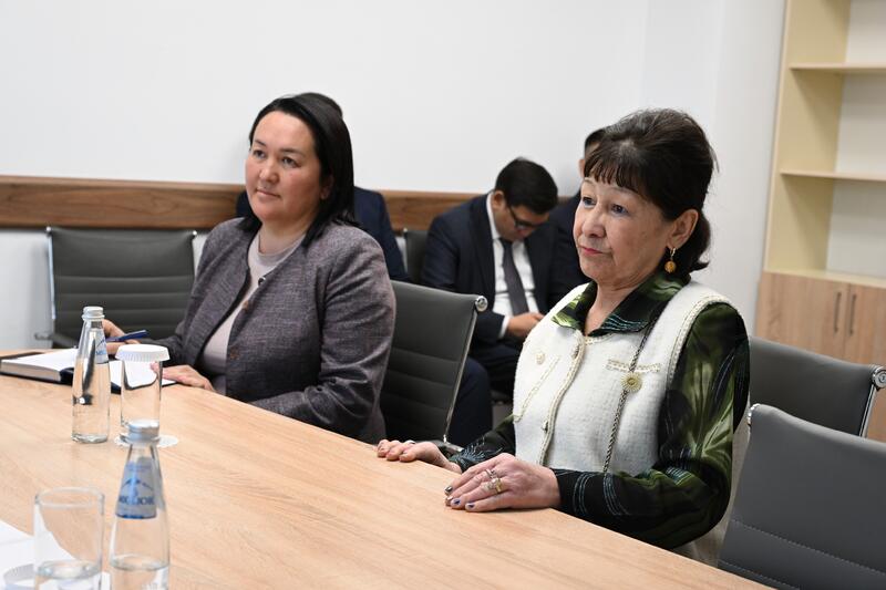 Заместитель акима города Алматы Абзал Нукенов рассмотрел актуальные вопросы горожан