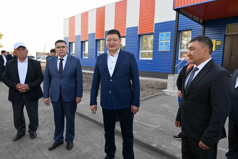 Аким области ознакомился с работой врачебной амбулатории села Саржал