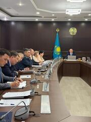 Сегодня в областном акимате рассмотрели вопросы передачи возвращенных земель хозяйствам, а также подвели итоги месячника чистоты, проведенного в рамках республиканской экологической концепции «Таза Қазақстан»