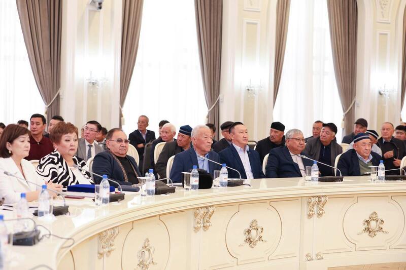В Мангистау прошла республиканская конференция, посвященная 150-летию Тобанияза Алниязулы