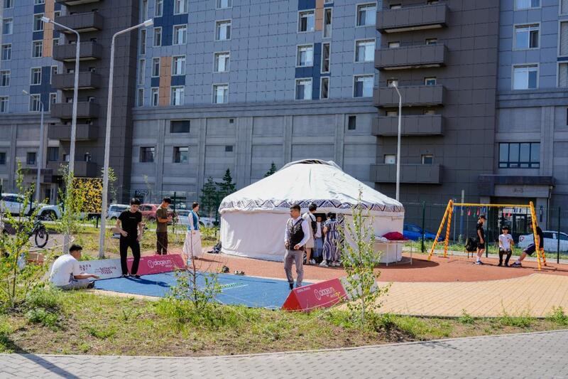 Работа с войлоком, рукоделие и национальные игры: при столичной школе работает уникальный этнолагерь