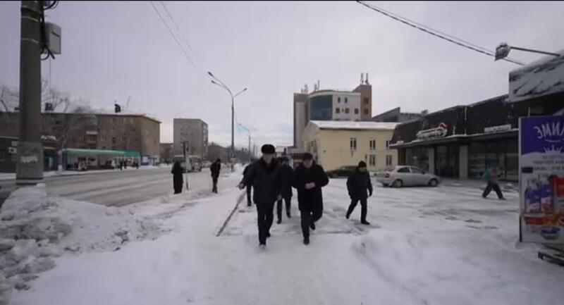 Аким ВКО проверил очистку улиц Усть-Каменогорска от снега и работу транспорта