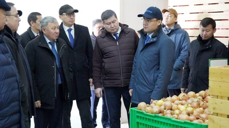 В ТУРКЕСТАНЕ ПРОШЛО СОВЕЩАНИЕ ПО РАСШИРЕНИЮ МАСШТАБОВ КРУПНЫХ ПРОЕКТОВ В СФЕРЕ ГЛУБОКОЙ ПЕРЕРАБОТКИ СЕЛЬХОЗПРОДУКЦИИ