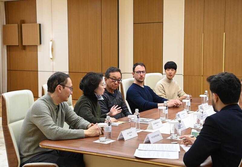 Глава региона встретился с представителями Фонда Болата Утемуратова и учеными Калифорнийского университета в Беркли