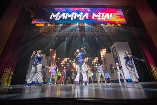 Мюзикл «Mamma Mia» впервые в Усть-Каменогорске