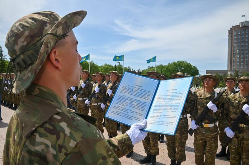 Более 4500 военнослужащих Вооруженных сил приняли Военную присягу
