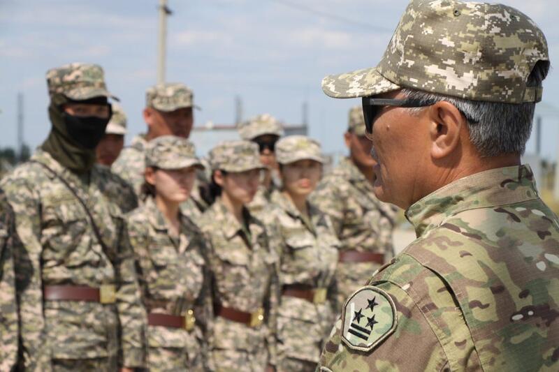 Студенты ЕНУ показали хорошую огневую выучку на учебно-полевых сборах