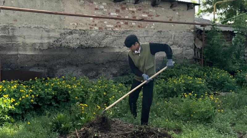 В Актобе прошла благотворительная акция «Ардагерім — ардақтым», посвященная 80-летию Великой Победы
