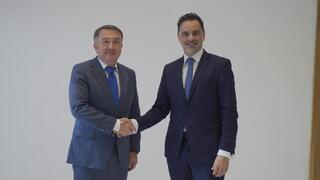 Cостоялась встреча Министра юстиции Республики Казахстан Ерлана Сарсембаева с Министром-делегатом по вопросам внешней торговли и делам французских граждан за рубежом Лораном Сен-Мартеном