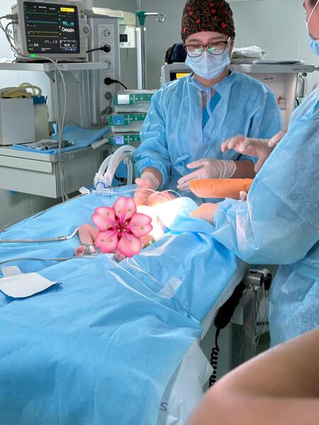 ХИРУРГИ НЦПДХ СПАСЛИ НЕДОНОШЕННОГО РЕБЕНКА С ВРОЖДЕННОЙ АТРИОВЕНТРИКУЛЯРНОЙ БЛОКАДОЙ