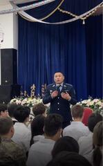 В Астане чемпионы и стражи порядка рассказали детям, почему наркотики опаснее поражений