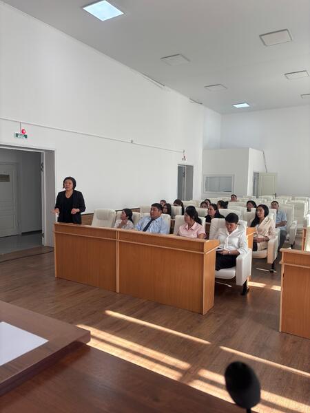 В Самарском районе проведена встреча с государственными служащими по вопросам этики и дисциплины