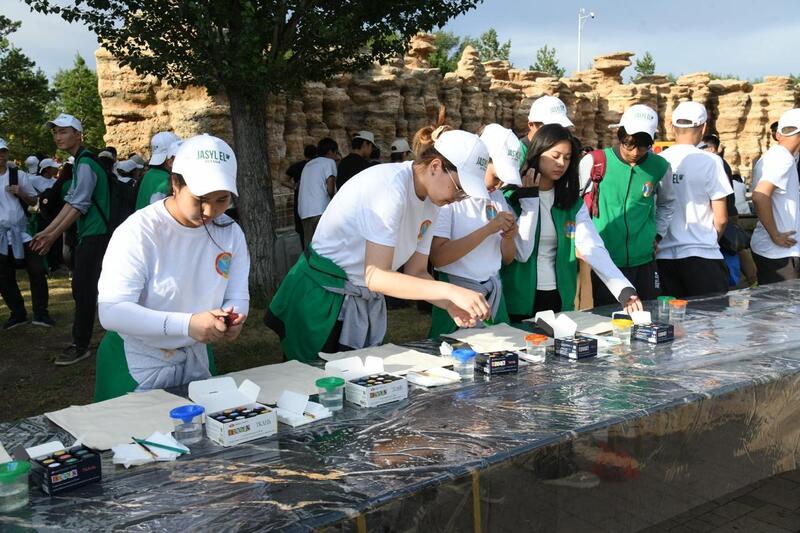 Экофестиваль JasylFest провели в Астане