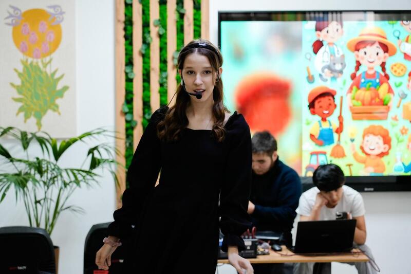 Год рабочих профессий: лагерь «Профессиональный квест» организовали для столичных школьников