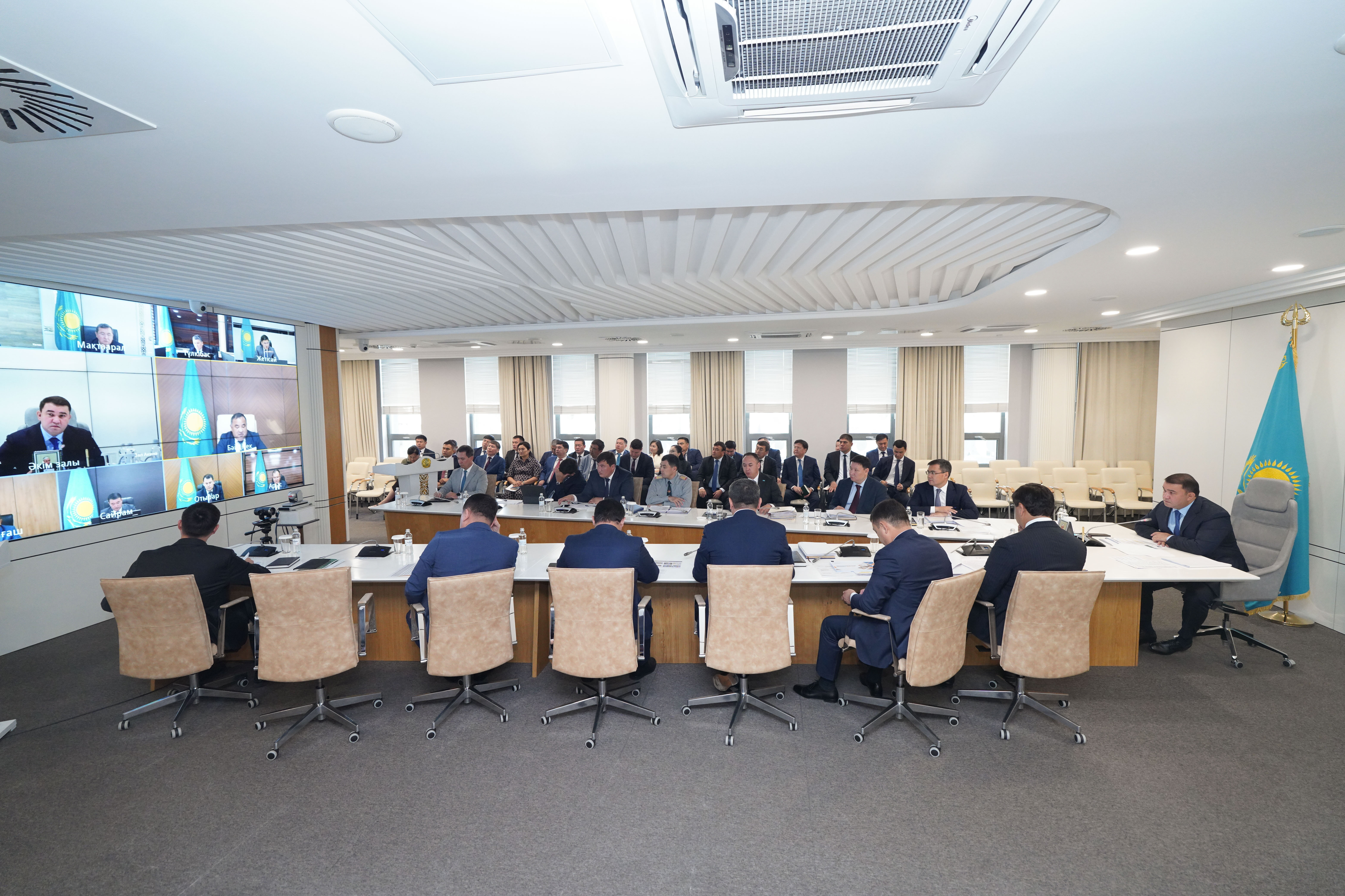 ТУРКЕСТАНСКАЯ ОБЛАСТЬ: С НАРУШИТЕЛЕЙ ЗАКОНОДАТЕЛЬСТВА ВЗЫСКАНО 173,7 МЛН ТЕНГЕ ШТРАФОВ